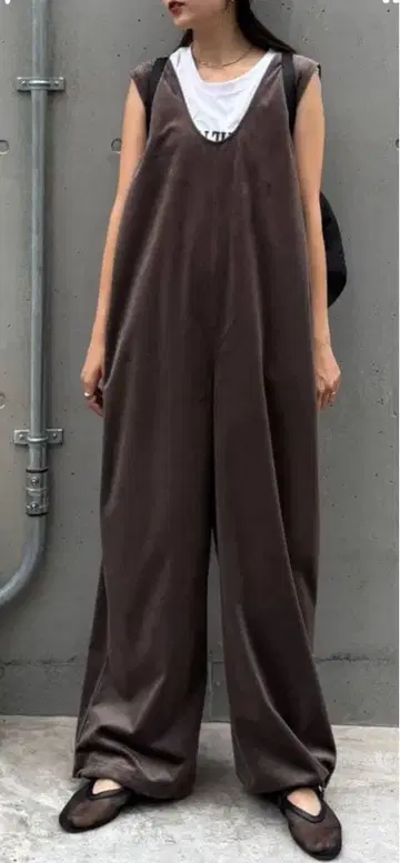 차오패닉 티피 벨로아 밑단 드로스트 올인원