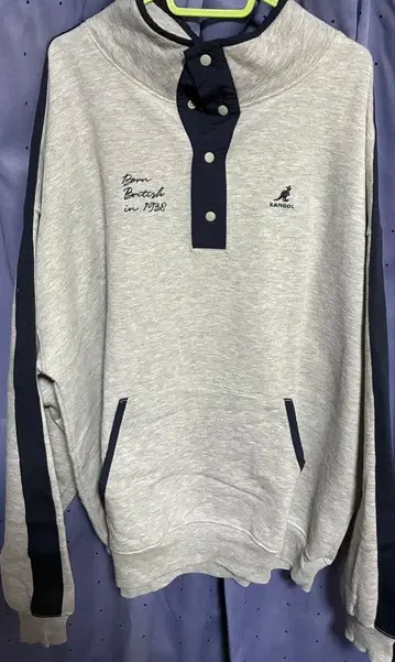 캉골 하이넥 맨투맨