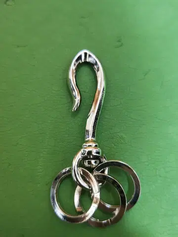 LIKEDREAMERSDO PRODUCTS EDC KEYCHAIN
