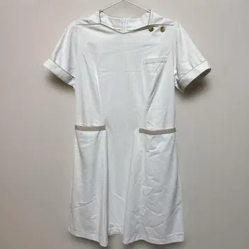 화이트 반팔 원피스 LL 포켓 부착