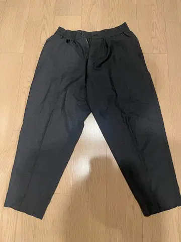 MORRIS & SONS 다크 그레이 슬랙스