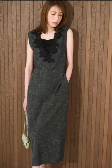 저스길리티 레이스 v넥 점프스커트