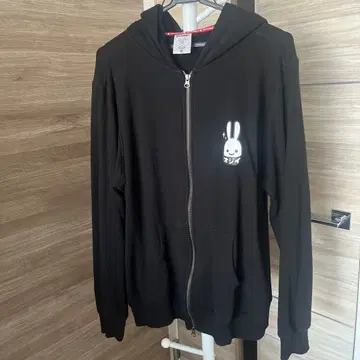 CUNE 큔 오지이 지퍼 후드티