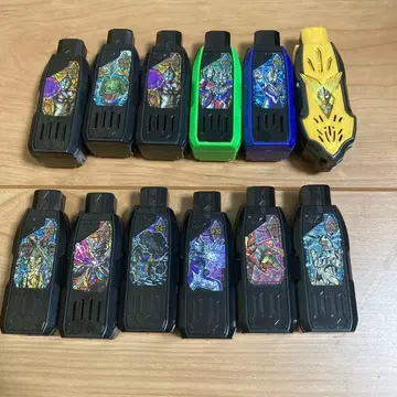 울트라맨 트리거 갓츠 하이퍼키 세트