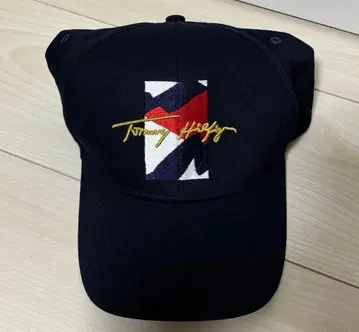 Tommy Hilfiger 네이비 캡