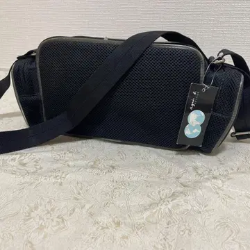 미사용 택 포함 에네스베 보야주 블랙 메쉬 숄더백