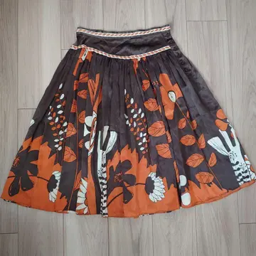 츠모리치사토 TSUMORI CHISATO 꽃무늬 플레어 스커트