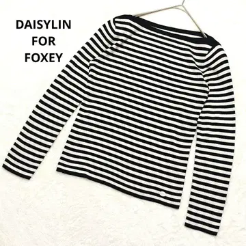 새상품급 데이지린 포폭시 실크 화이트 블랙 보더 무늬 긴팔 니트 40