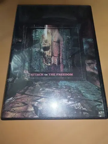 PIERROT FC 한정판 [ ATTACK to THE FREEDOM ]