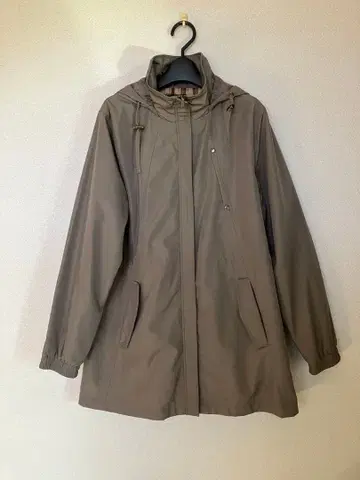 미치코 런던 여성용 마운틴 후드티