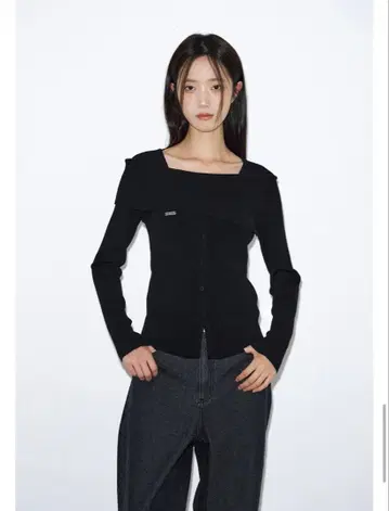 HELENE PARIS 오프숄더 블랙