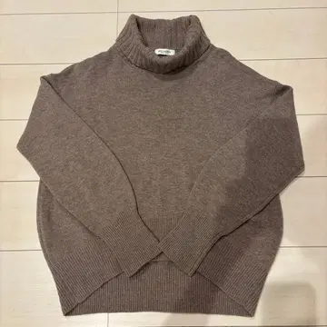 Spick & Span 캐시미어 혼방 울 터틀 니트