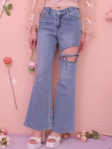 Mmeeme V-line 허리 리본 플레어 데님