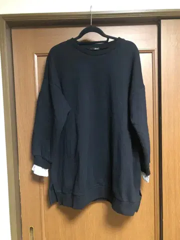 스트라이프 이너 포함 오버 사이즈 맨투맨 3L