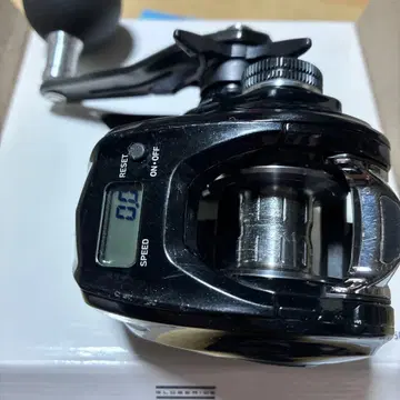 TIERRA A IC 150H 베이트 낚시릴