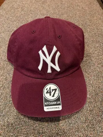 47 브랜드 버건디 캡