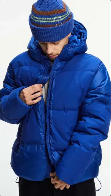 POP TRADING COMPANY 블루 다운 자켓