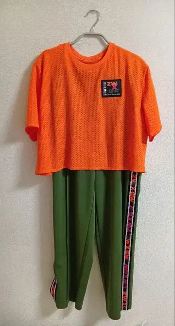 정품 ZUMBA 줌바웨어 상하의