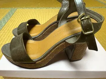 다이애나 샌들 M 사이즈