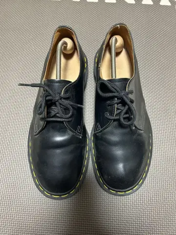 닥터 마틴 가죽 신발 사이즈 9 (27.0cm) 박스 포함