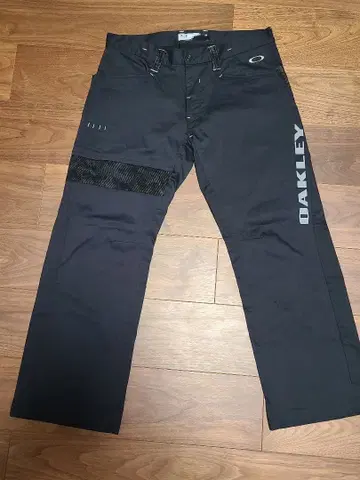 OAKLEY 골프 팬츠 사이즈 34