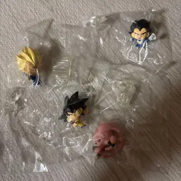 드래곤볼 피규어 세트