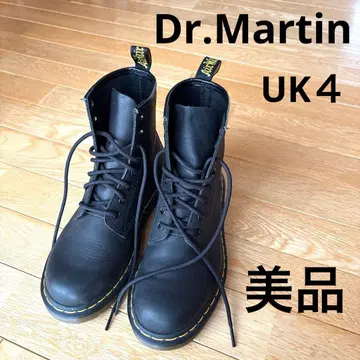[ 새상품급 ] 닥터마틴 8홀 부츠