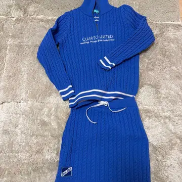 CUARTO UNITED 스웨터와 스커트 세트 M 파랑