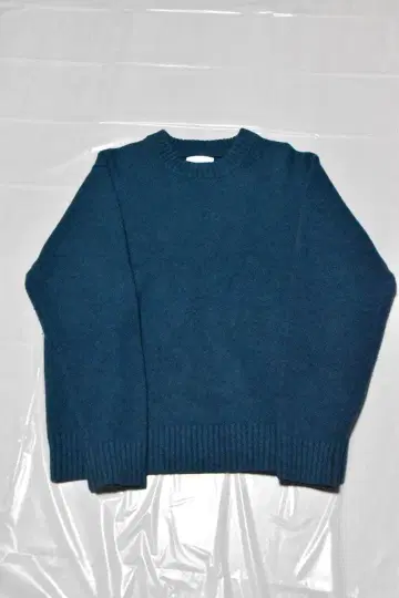 URBAN RESEARCH 터콰이즈 블루 크루넥 스웨터