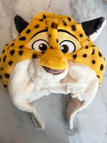 [ 빠른 발송 ] 크로우 하우저 팬캡 주토피아