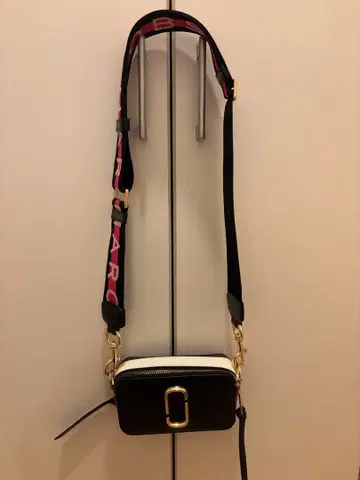 숄더백 블랙/화이트