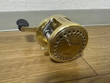 SHIMANO CALCUTTA CONQUEST 400F