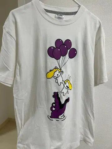 [ 시착만 한 상품 ] CUNE 벌룬 디자인 T셔츠 M 사이즈 화이트