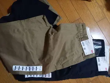 미사용 유니클로 레귤러핏 치노 치노 팬츠 2개 세트