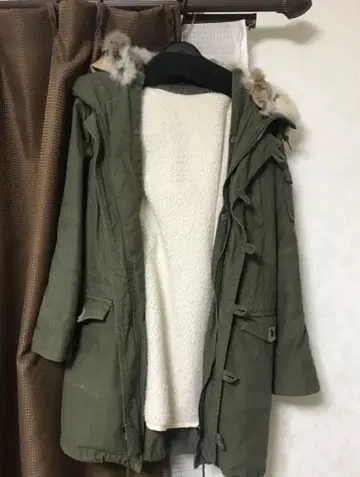 PAGEBOY 모즈 코트