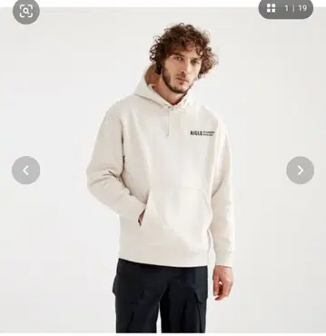 AIGLE 로고 후드티