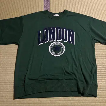 Attitude LONDON 로고 긴팔 트레이닝복