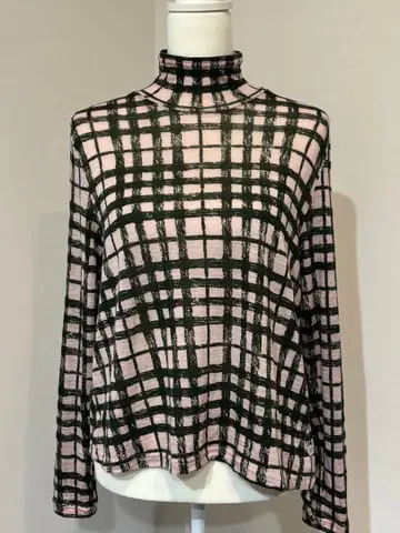 새상품급 크레센트 Pa-Nu 체크 무늬 하이넥 풀오버