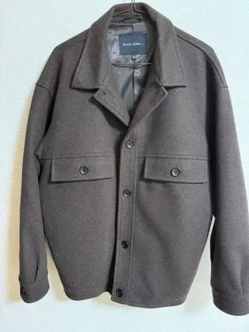 niko and - 브라운 자켓