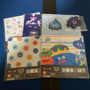 제일복권 드래곤 퀘스트 F상 멀티 크로스 5개와 G상 러버 스트랩