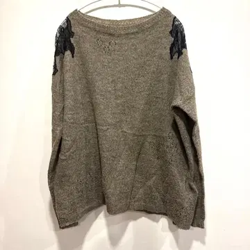 새상품급 Kristina Ti 니트 스웨터 긴팔 브라운 베이지 42