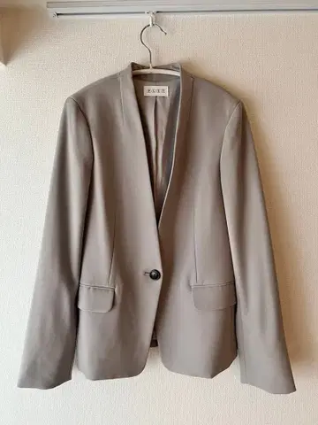 PLST 플라스테 베이지 자켓