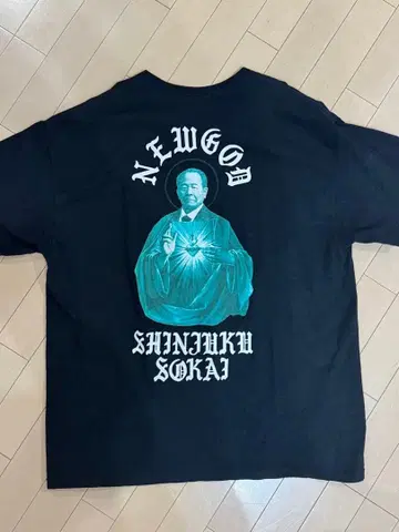 신주쿠 소카이 NEW GOD SHINJUKU SOKAI 블랙 T셔츠