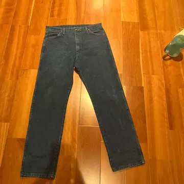 Wrangler 다크 블루 스트레이트 데님
