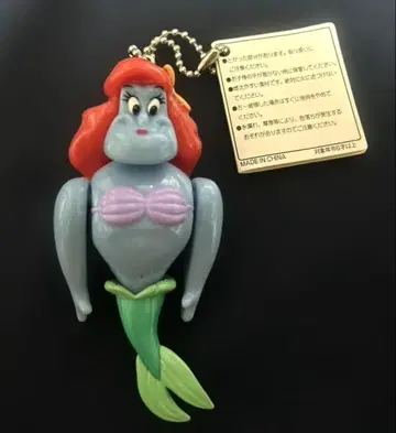 도쿄디즈니씨 알라딘 아리엘 지니 키링 인어공주