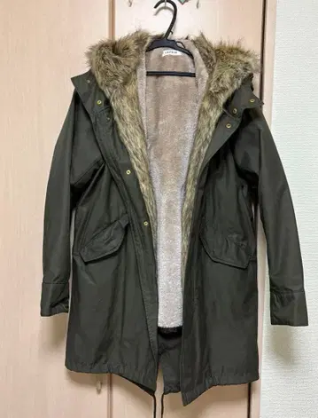 LEPSIM 모즈 코트 M 사이즈 올리브