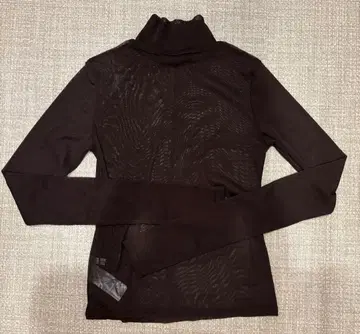 FRAY I.D 튤 터틀 상의 베이지