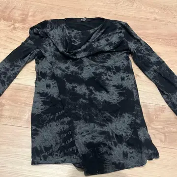 Xfrm Gallery 타이다이 패턴 긴팔 티셔츠