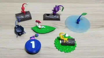 일하는 피크민 피규어 세트 7개