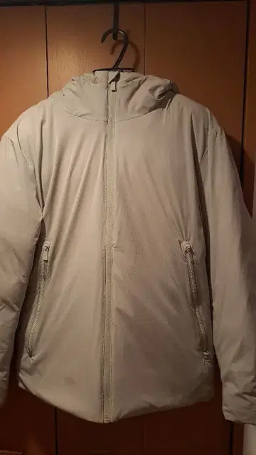 GIGA PUFF 퓨전 다운 자켓 M 그레이지